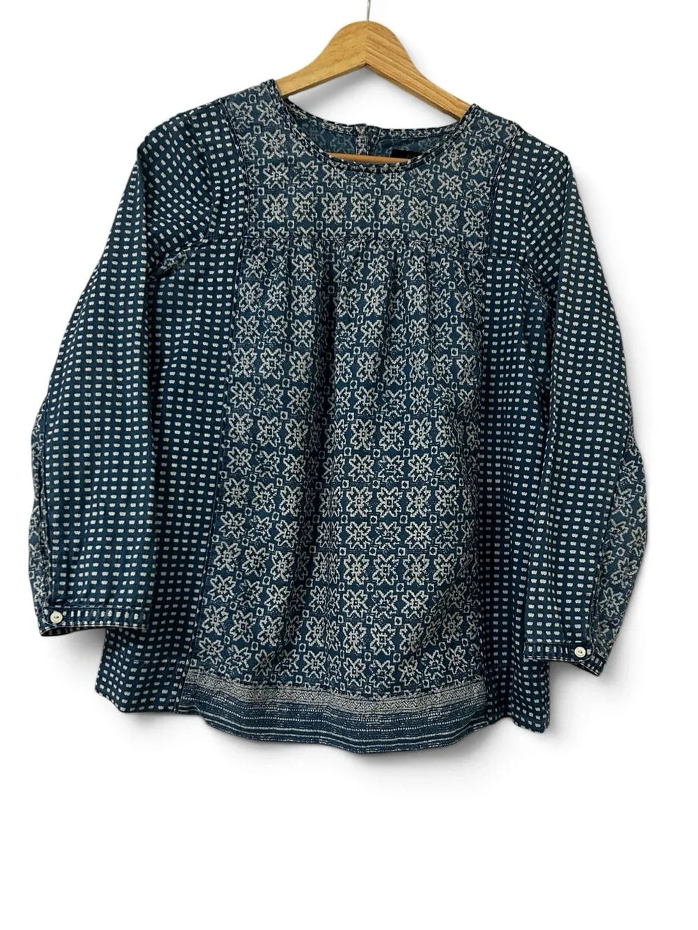J Crew Chambray Long Sleeve Blouse Size 6 lightweight denim block print Batik